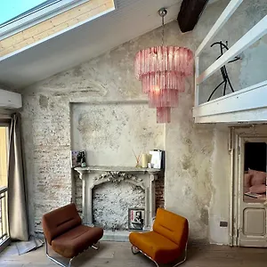 Appartement Charming And Design Attic Loft In Coolest Area Navigli Ticinese